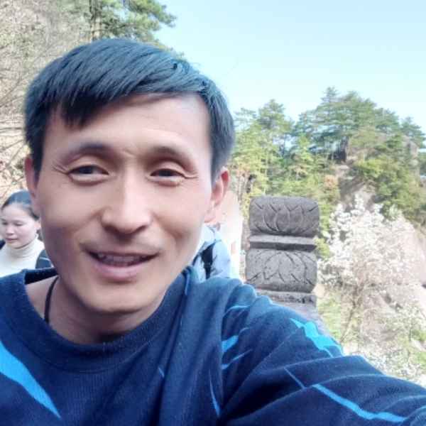 安徽46岁单身帅哥真诚找对象-驻马店征婚相亲网