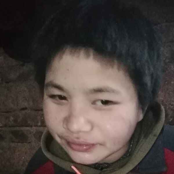 贵州25岁单身美女真诚找对象-驻马店征婚相亲网