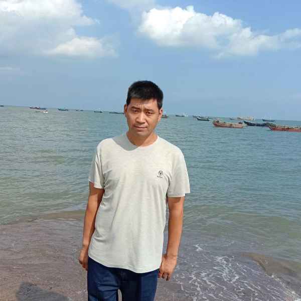 辽宁43岁单身帅哥真诚找对象-驻马店征婚相亲网