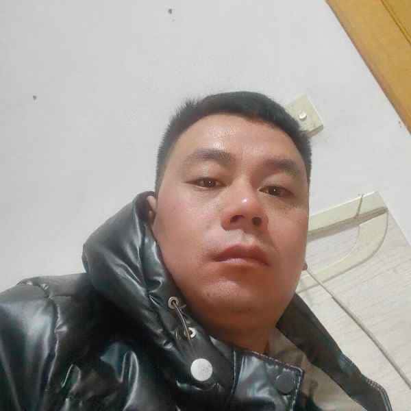 河北34岁单身帅哥真诚找对象-驻马店征婚相亲网