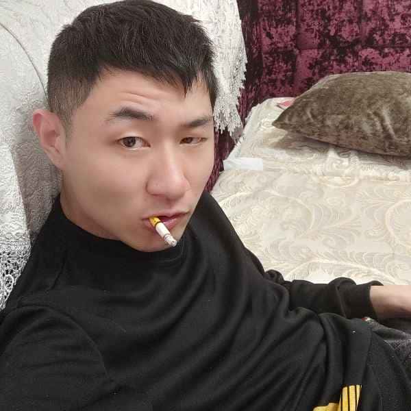贵州30岁单身帅哥真诚找对象-驻马店征婚相亲网