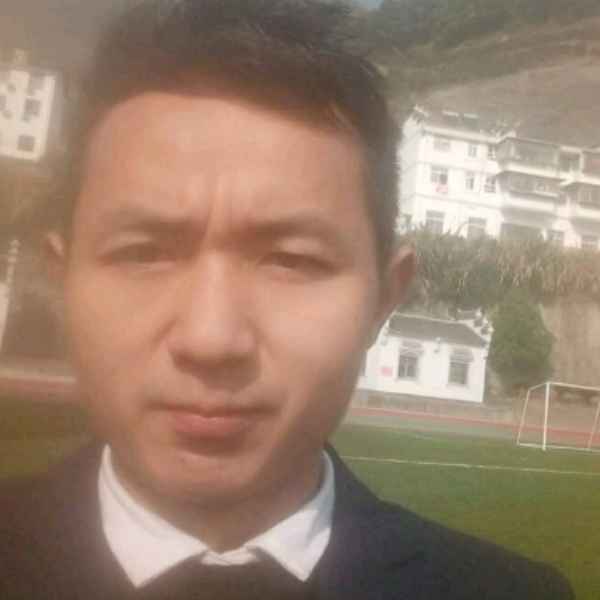 湖北35岁单身帅哥真诚找对象-驻马店征婚相亲网