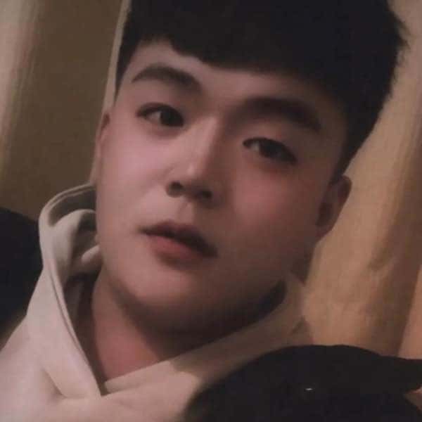山东25岁单身帅哥真诚找对象-驻马店征婚相亲网
