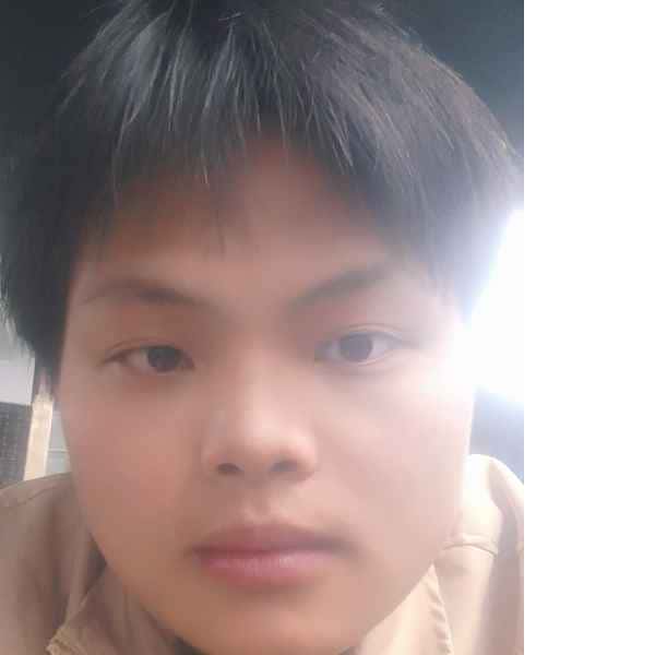 河南20岁单身帅哥真诚找对象-驻马店征婚相亲网