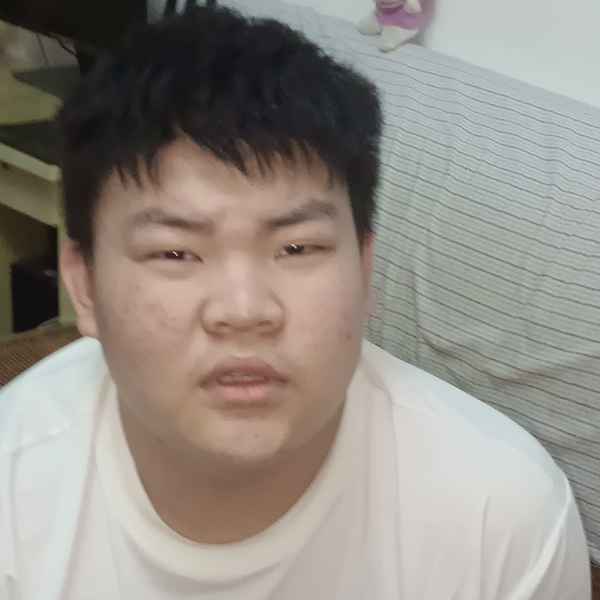 江苏20岁单身帅哥真诚找对象-驻马店征婚相亲网