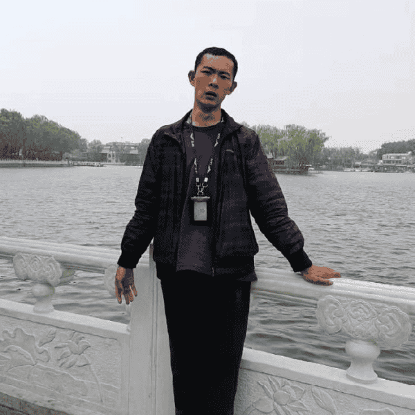 北京32岁单身帅哥真诚找对象-驻马店征婚相亲网