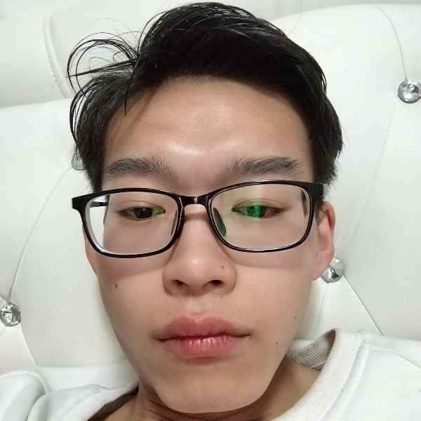 河南22岁单身帅哥真诚找对象-驻马店征婚相亲网