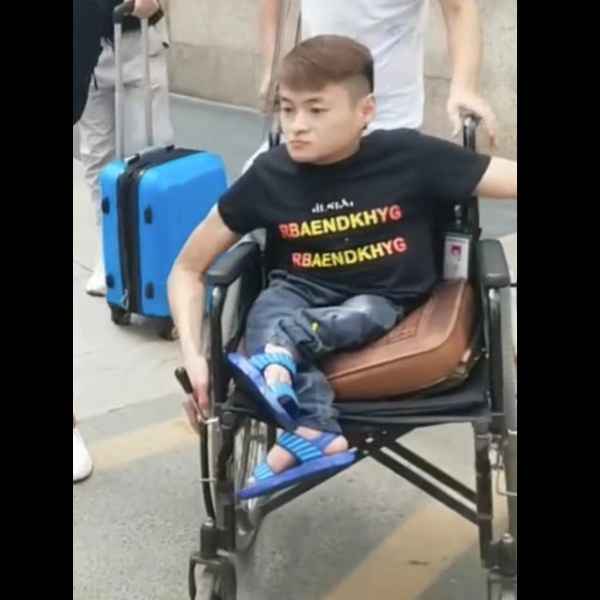 广西30岁单身帅哥真诚找对象-驻马店征婚相亲网