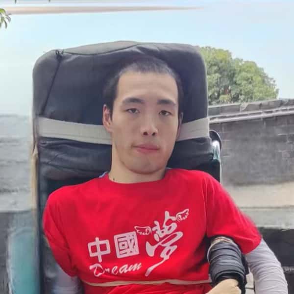 湖南30岁单身帅哥真诚找对象-驻马店征婚相亲网
