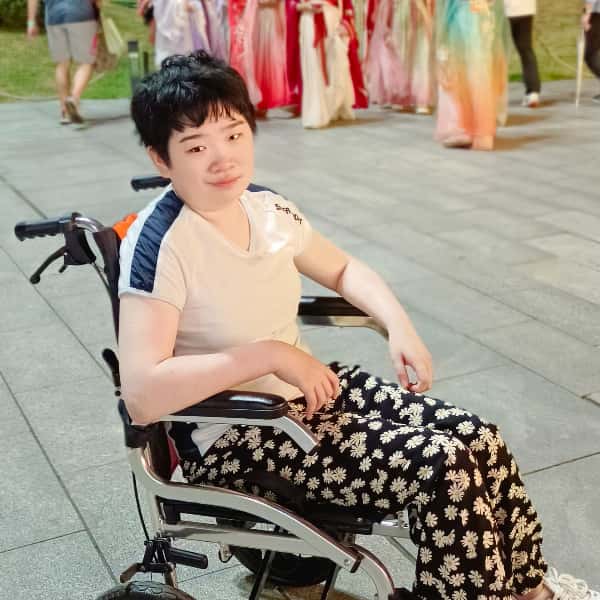 北京26岁单身美女真诚找对象-驻马店征婚相亲网
