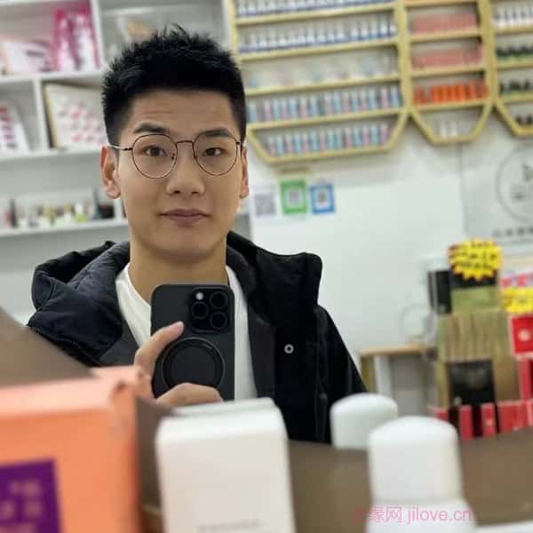 陕西28岁单身帅哥真诚找对象-驻马店征婚相亲网