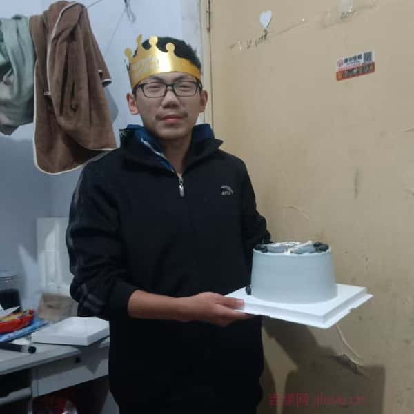 山东18岁单身帅哥真诚找对象-驻马店征婚相亲网