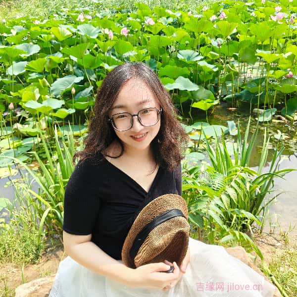 辽宁43岁单身美女真诚找对象-驻马店征婚相亲网