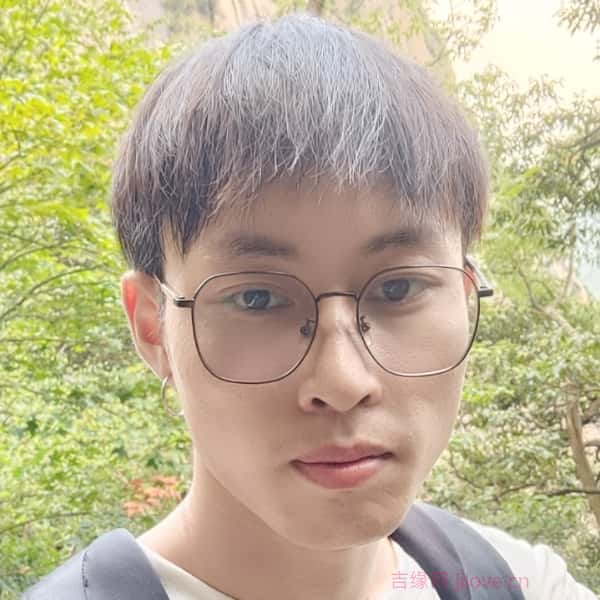 四川29岁单身帅哥真诚找对象-驻马店征婚相亲网