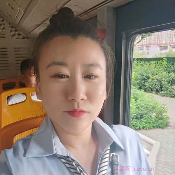 新疆34岁单身美女真诚找对象-驻马店征婚网
