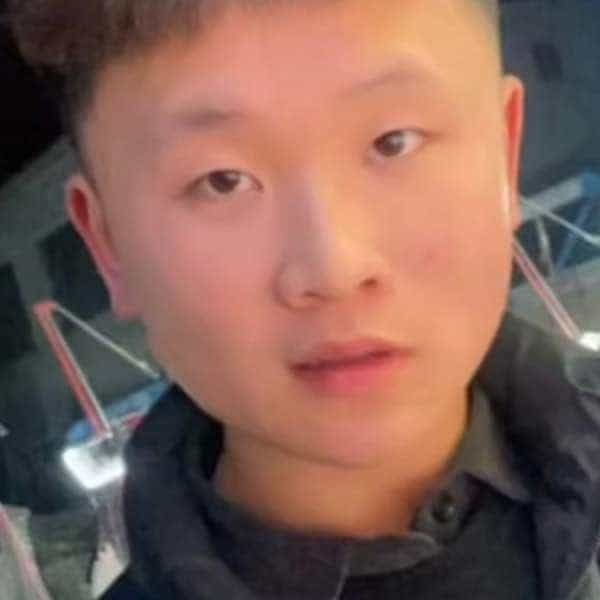 22岁岁河南单身帅哥 - 驻马店吉缘网