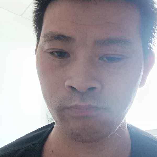 42岁岁重庆单身帅哥 - 驻马店吉缘网