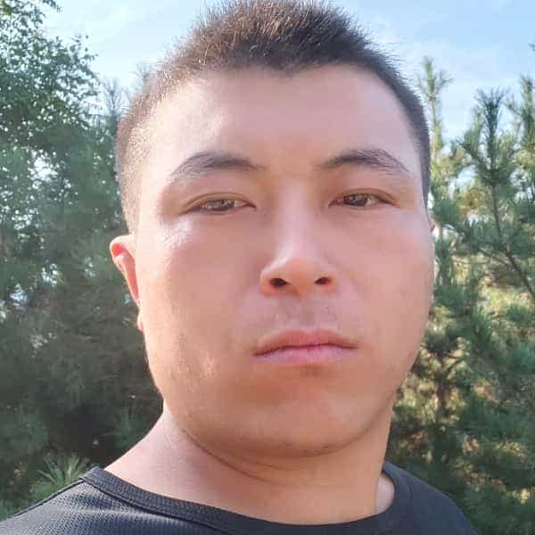31岁岁河北单身帅哥 - 驻马店吉缘网