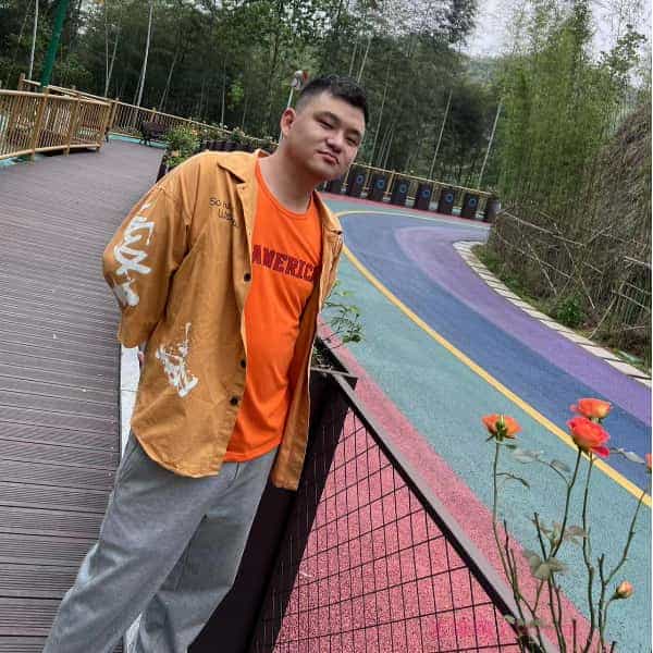 28岁岁湖南单身帅哥 - 驻马店吉缘网